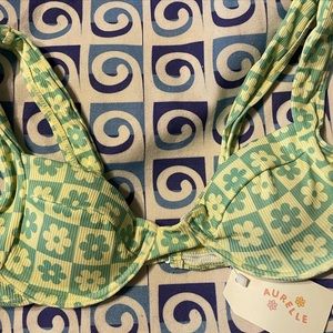 Aurelle Green Flower Swim